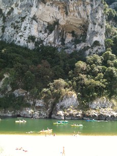 canoe en ardeche