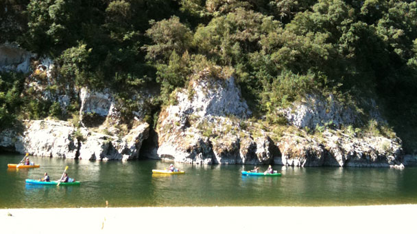 La plage du camping du Midi